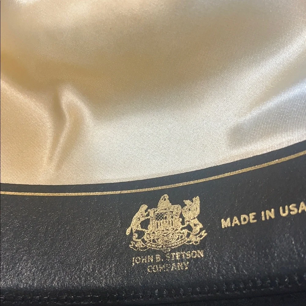 Stetson Gold and Cream Hat Interior - Picture 5 of 6